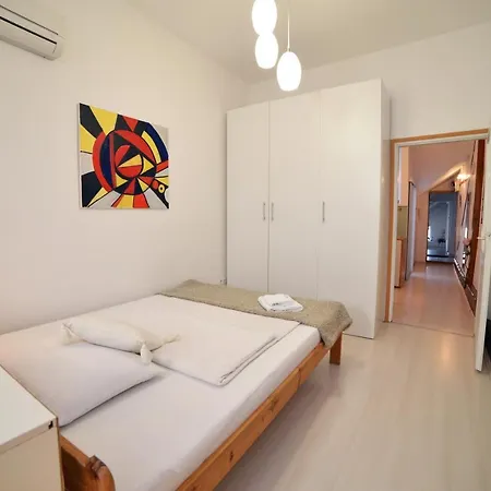 Studio Apartment White Zagreb Exterior photo