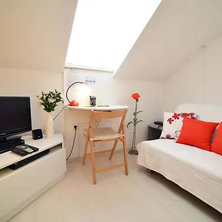Studio Apartment White Zagreb Exterior photo